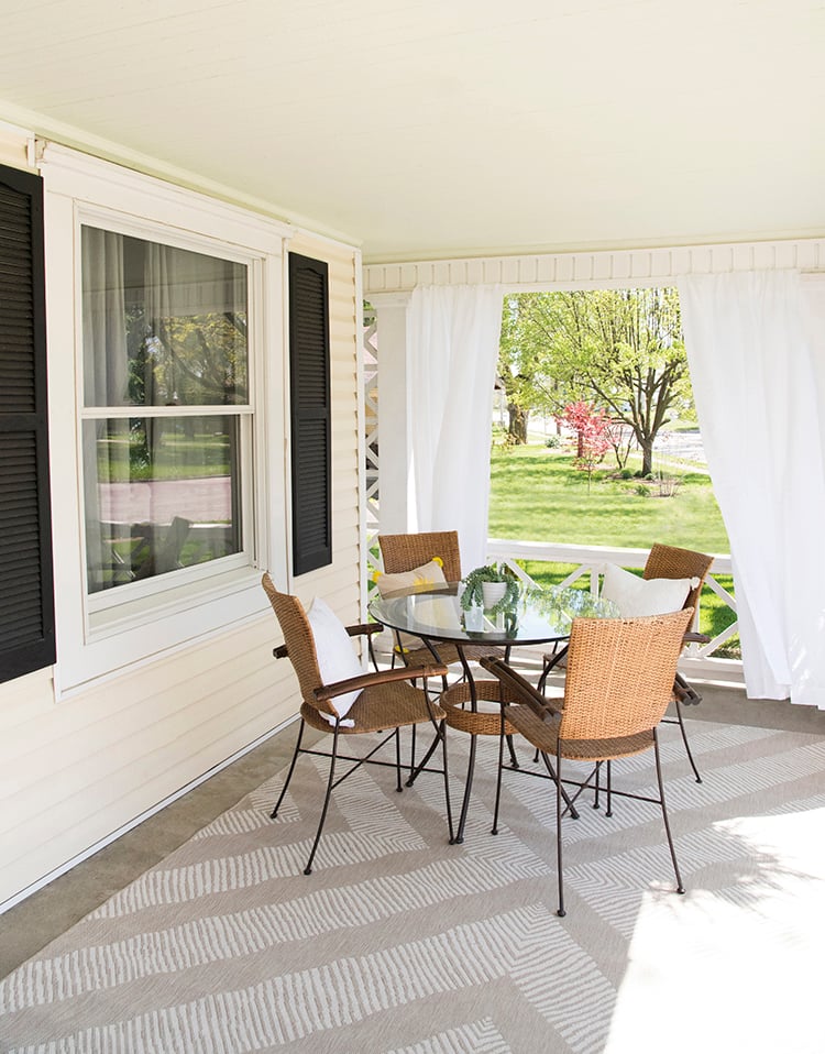 5 Tips for Taking Advantage of a Covered Porch