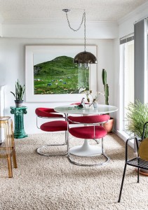 Get the Look : A Tiny Bold Dining Room