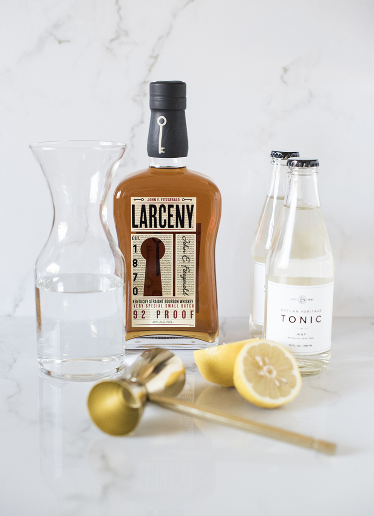 classic-bourbon-cocktail