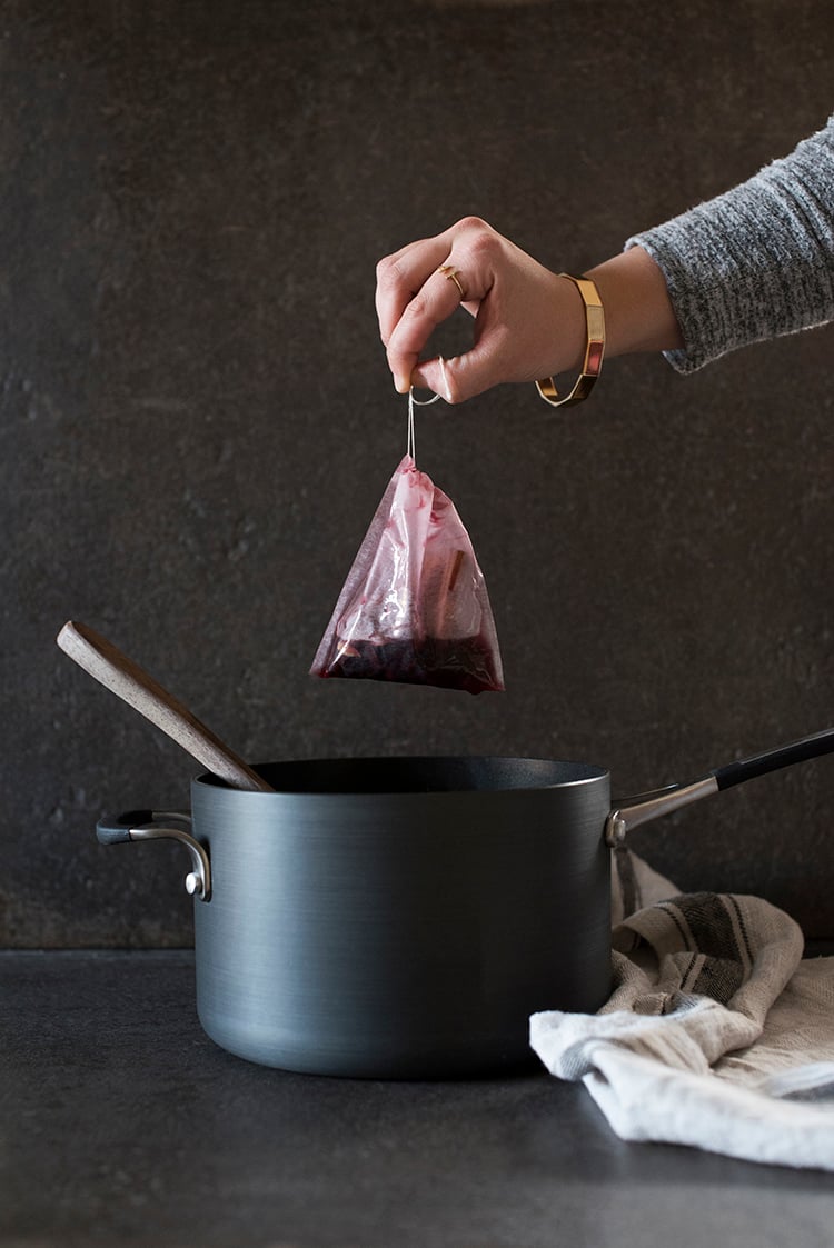 easy-mulled-red-wine
