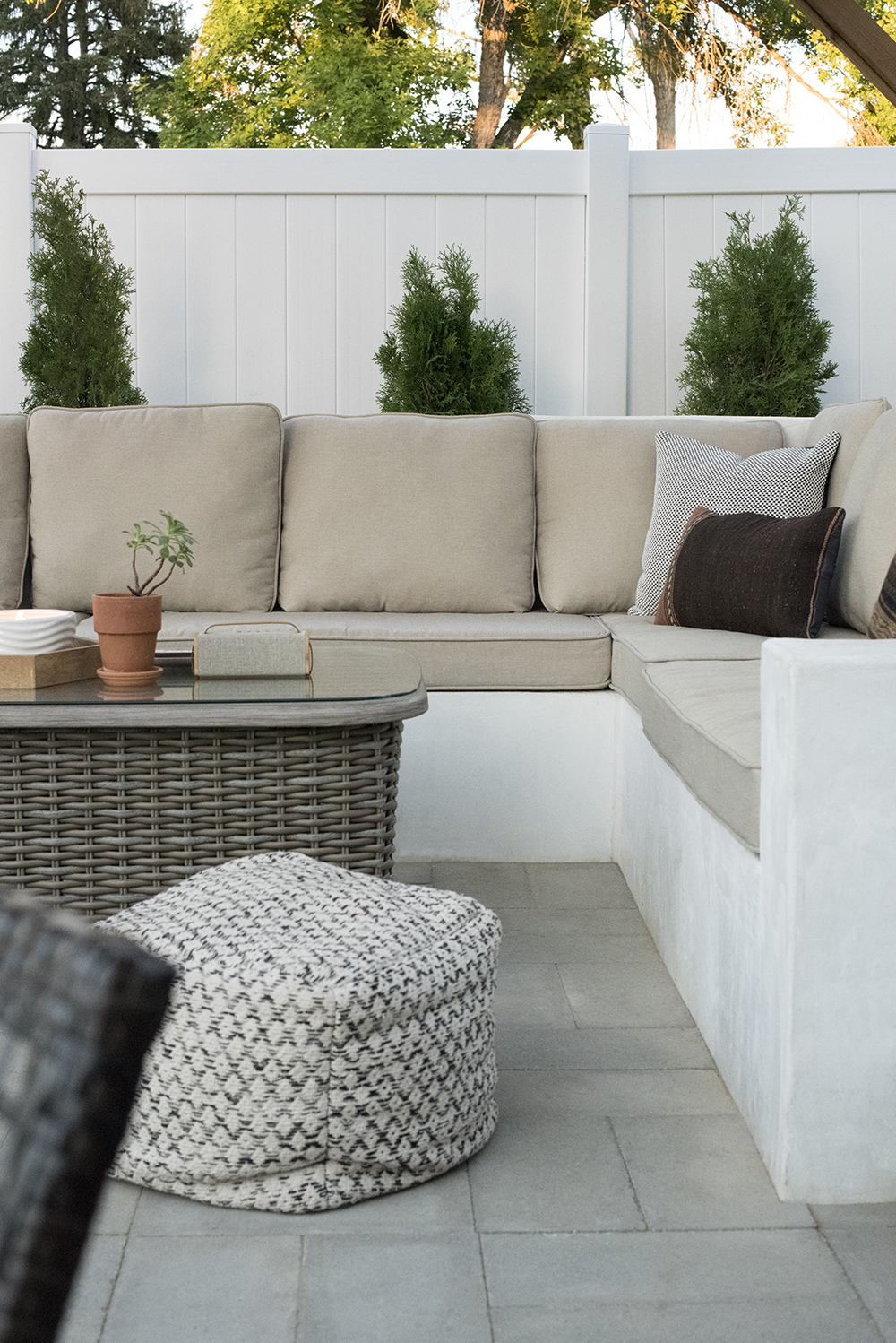 outdoor settee furniture on Custom Outdoor Seating Diy Room For Tuesday Blog