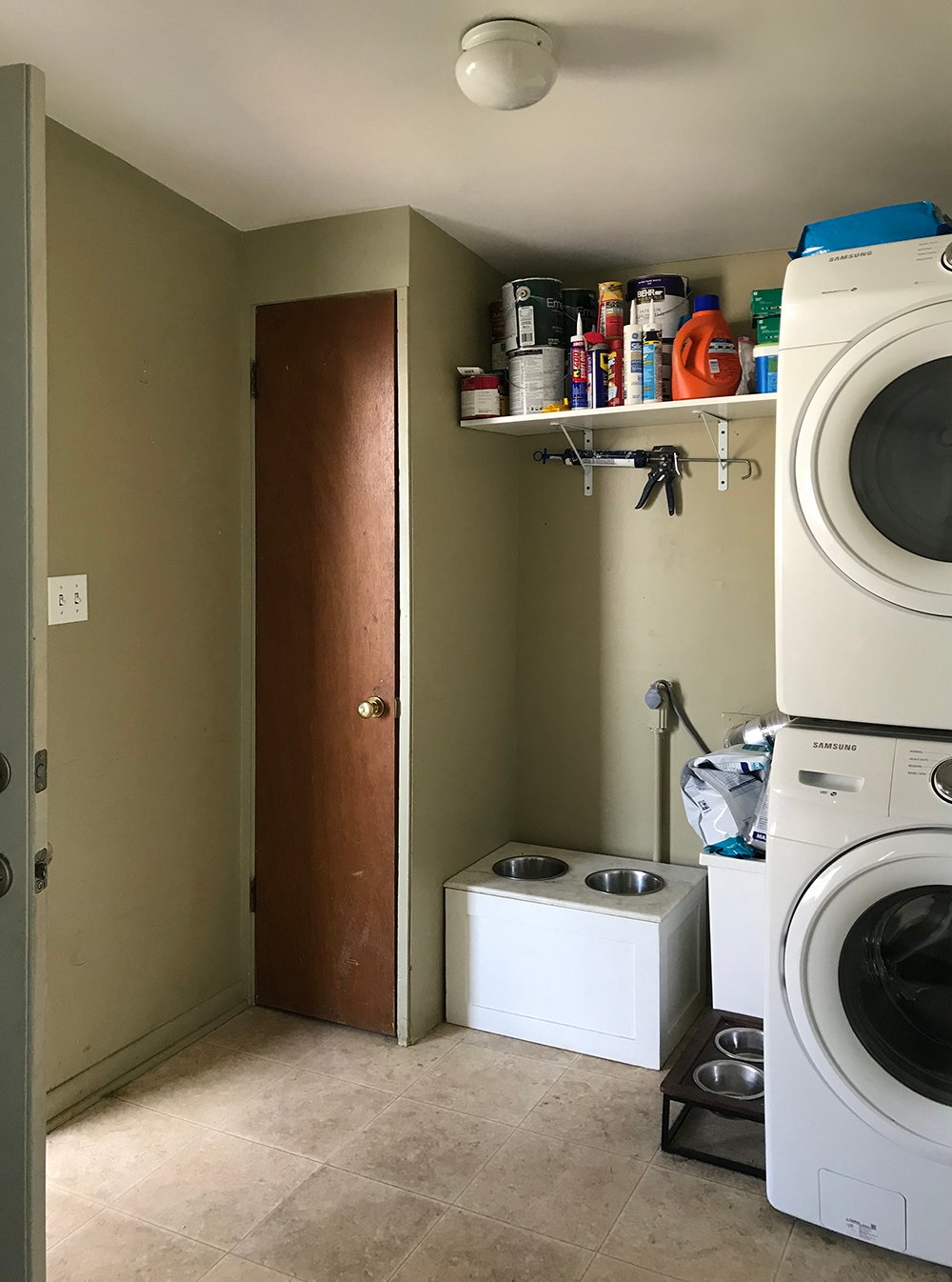 Laundry Room : One Room Challenge - Week 1 - roomfortuesday.com
