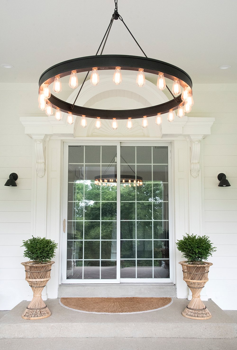 Roundup : Outdoor Sconces + Porch Lights Under $150 - roomfortuesday.com