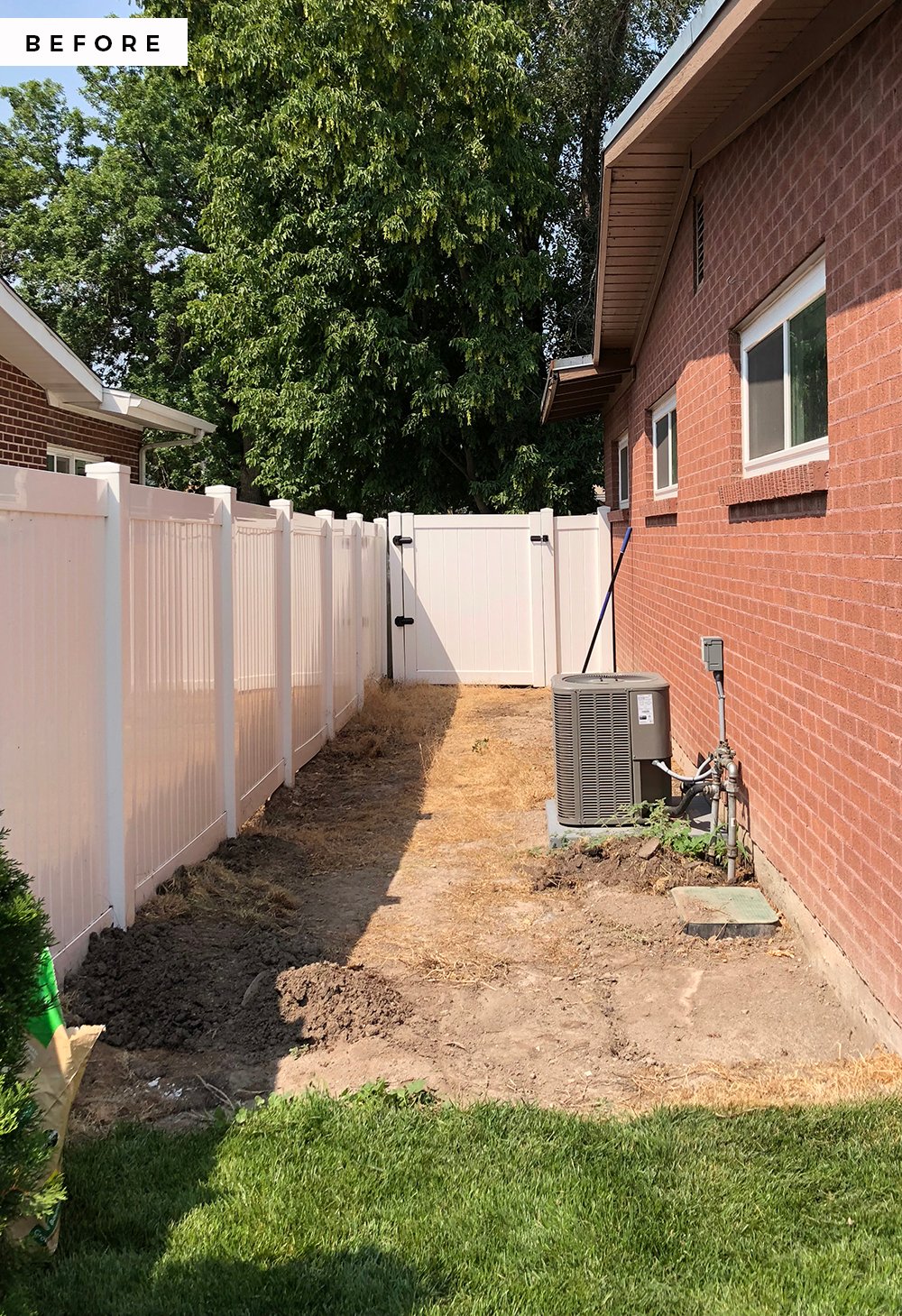 3 Day Project : Transforming Our Side Yard - roomfortuesday.com