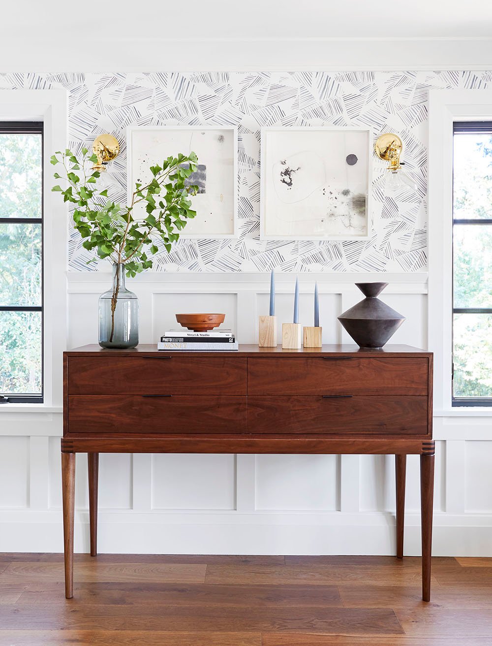 6 Ways to Style a Dining Room Sideboard - roomfortuesday.com