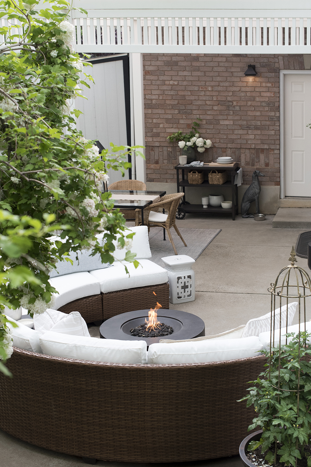 landscape patios outdoor living pictures on Our Patio Outdoor Living Space Room For Tuesday