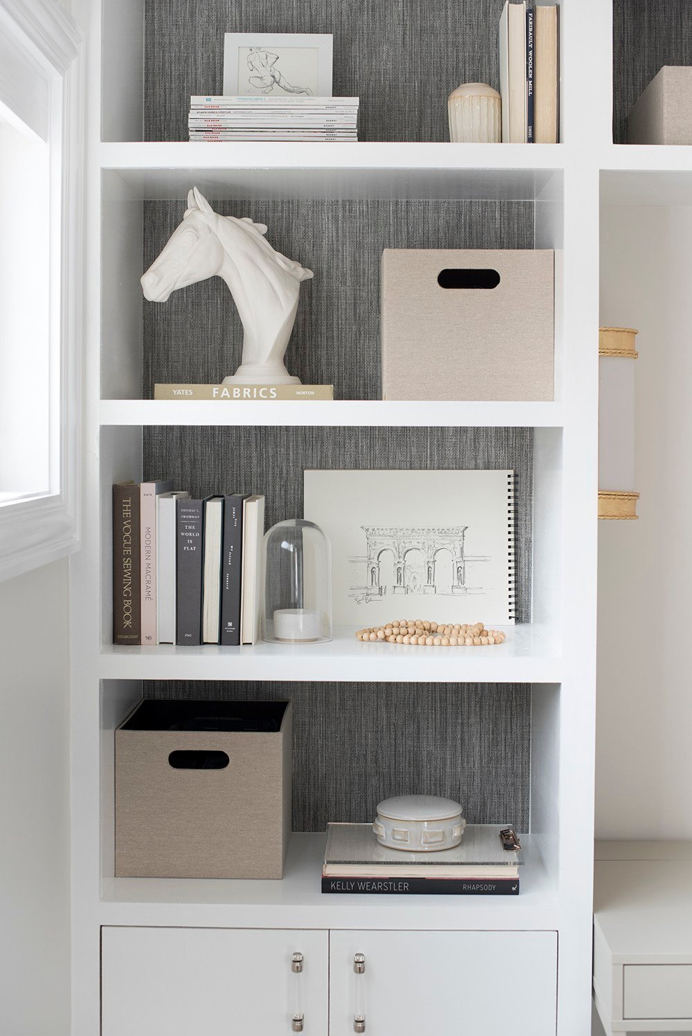 5 Inspiring Shelf Styling & Built-In Posts - roomfortuesday.com
