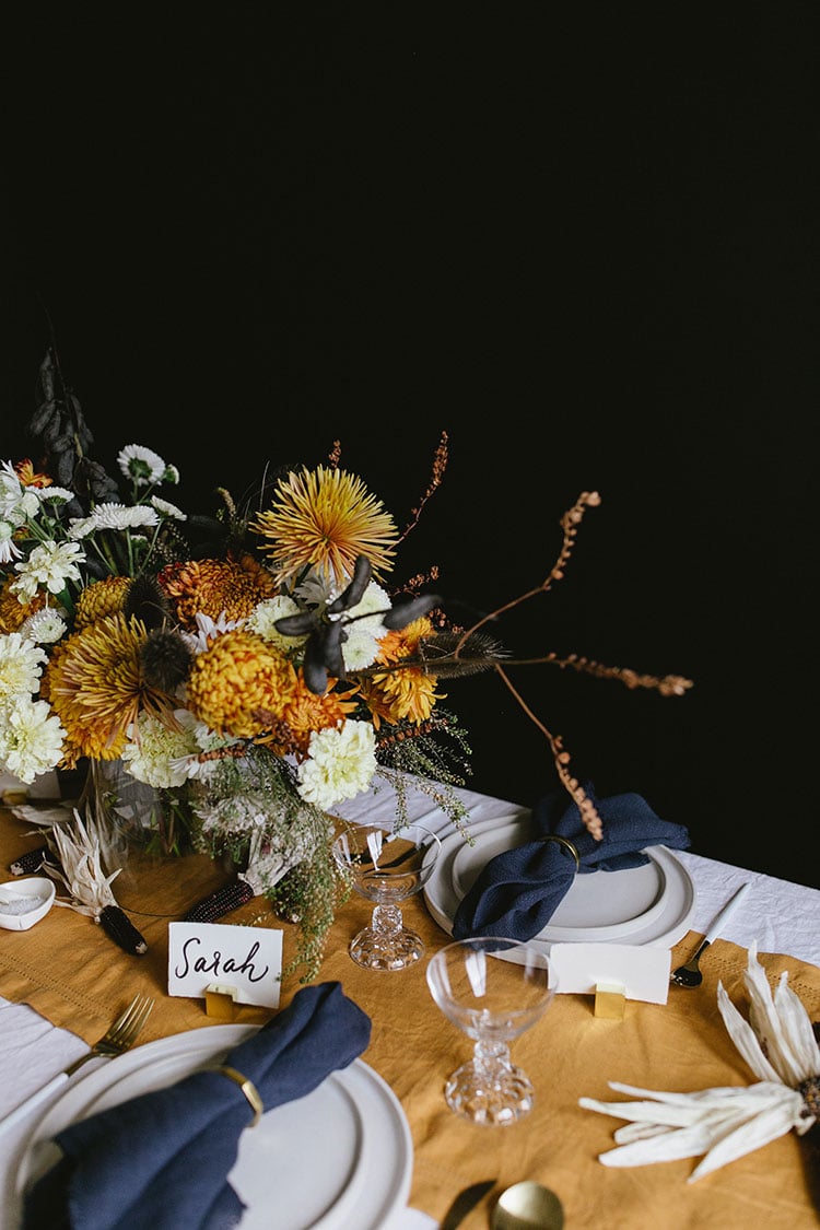 Inspiring Tabletops for Thanksgiving - roomfortuesday.com