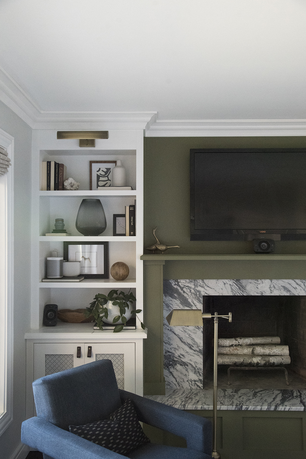 family room designs with fireplace and tv on Design Discussion Tv Over The Fireplace Room For Tuesday