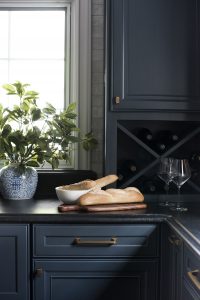 Kitchen Must Haves for Hosting Family & Friends