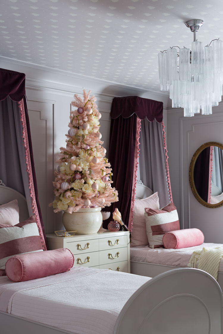 10 Gorgeous Christmas Trees from Fellow Design Bloggers - roomfortuesday.com