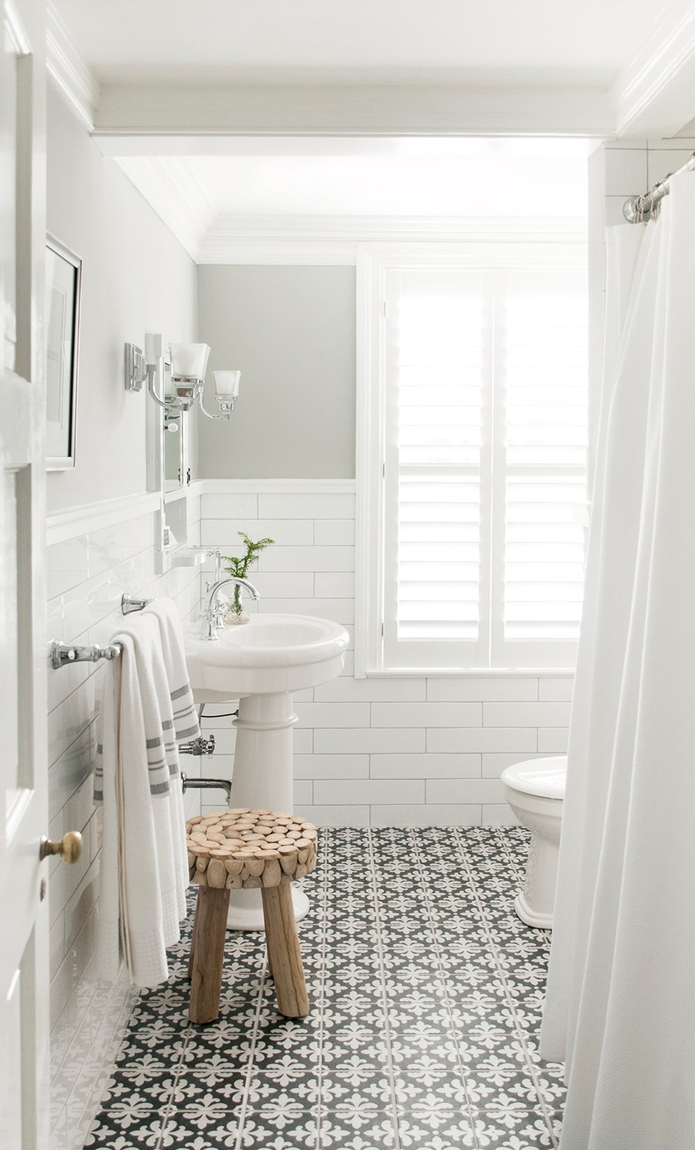 Roundup : Classic Patterned Floor Tile from Lowe's - roomfortuesday.com
