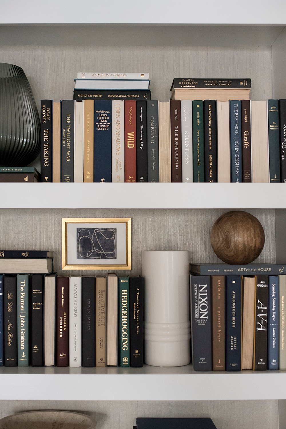10 Tips for Shelf Styling with Lots of Books - roomfortuesday.com