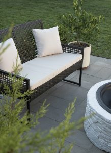 Roundup : Large Outdoor Planters