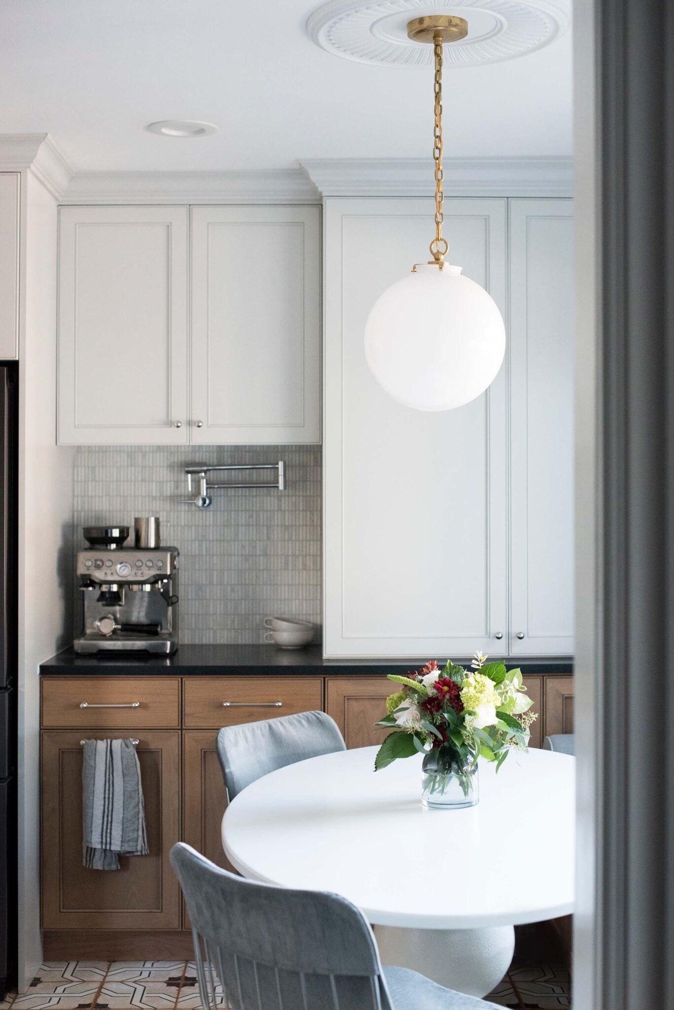 Designer Guide to Mixing Metals by Room