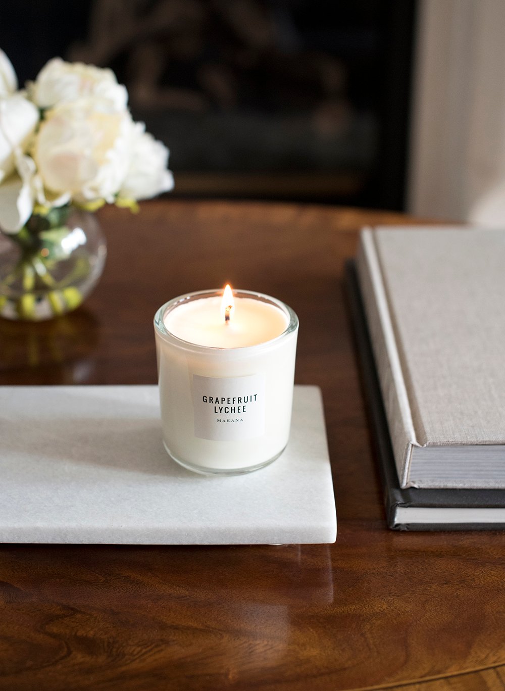 Roundup : Summer Scented Candles - roomfortuesday.com
