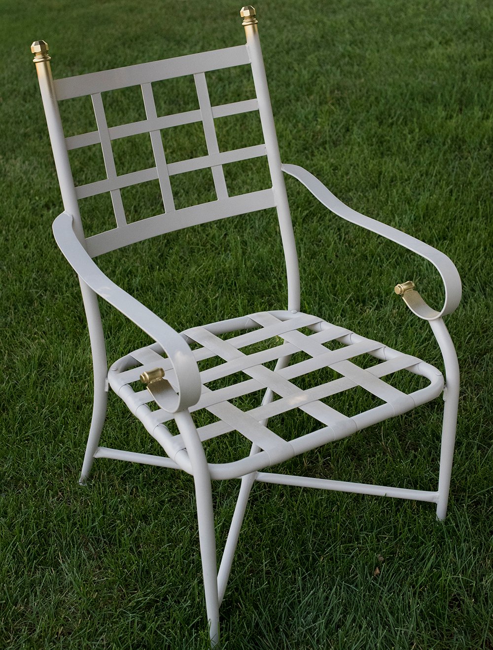 Patio Chair Makeover - roomfortuesday.com