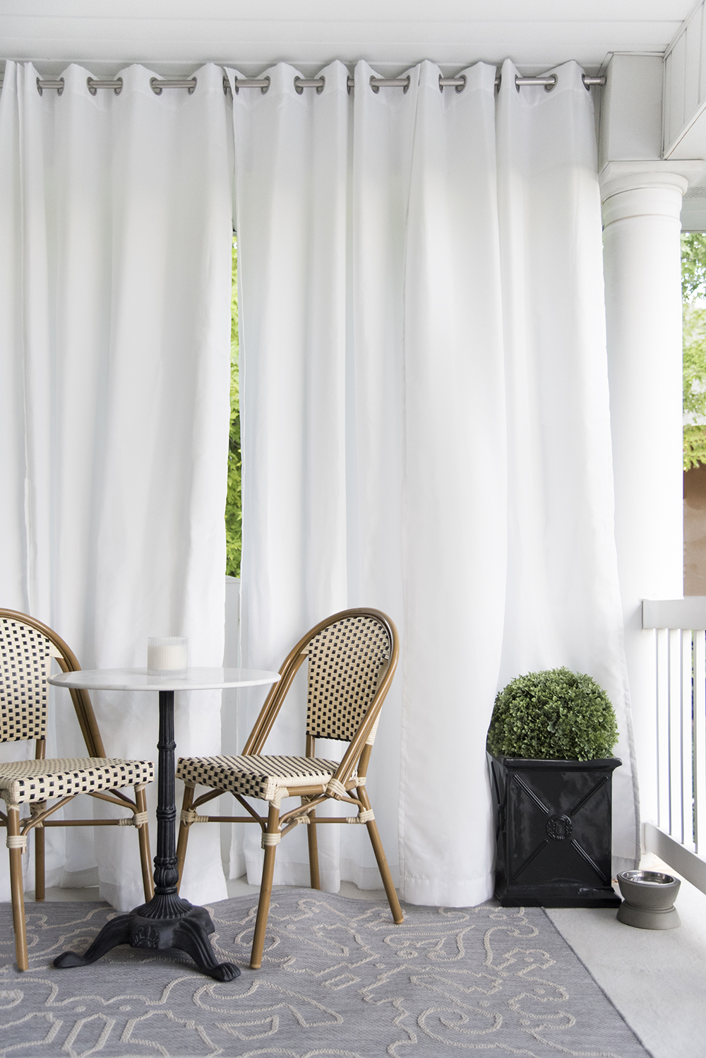 balcony height patio bistro sets on Bistro Set Pairings And Styling Ideas Room For Tuesday