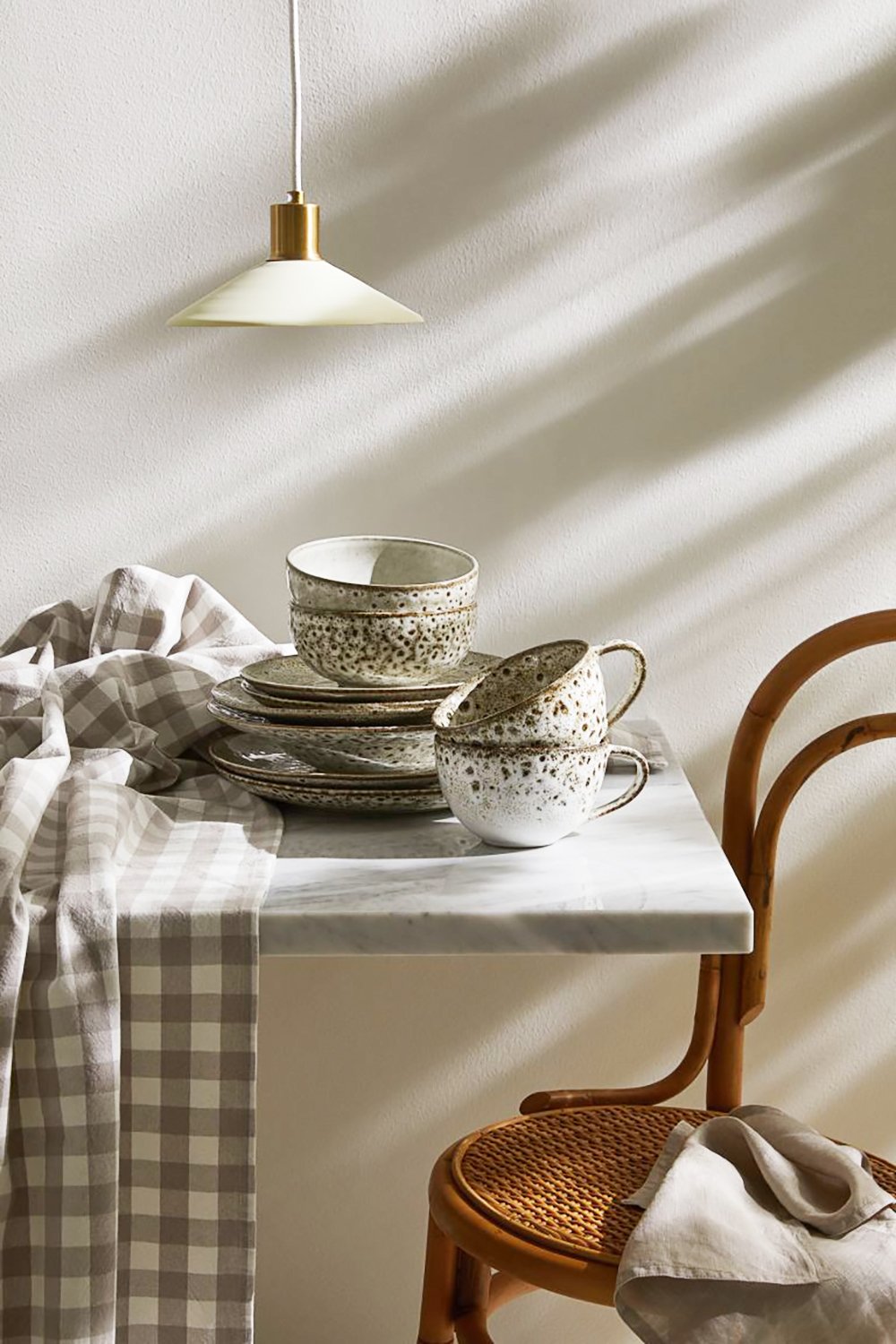 My Seasonal Favorites from H&M Home - roomfortuesday.com