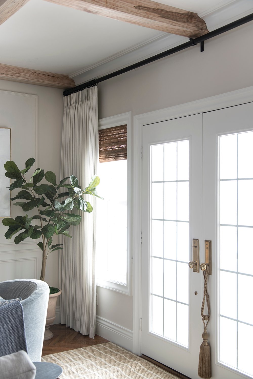 Designer Trick : Specifying Window Treatments - roomfortuesday.com