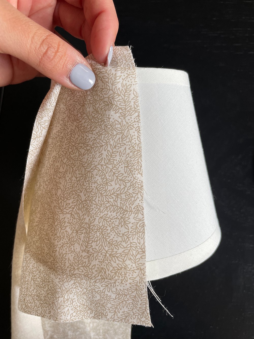 Tiny Lamp Makeover (Pleated Shade DIY) - roomfortuesday.com