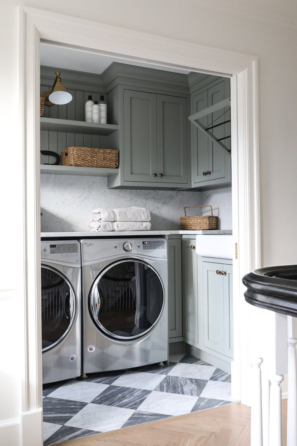 10 Pins : Laundry Room Edition - roomfortuesday.com