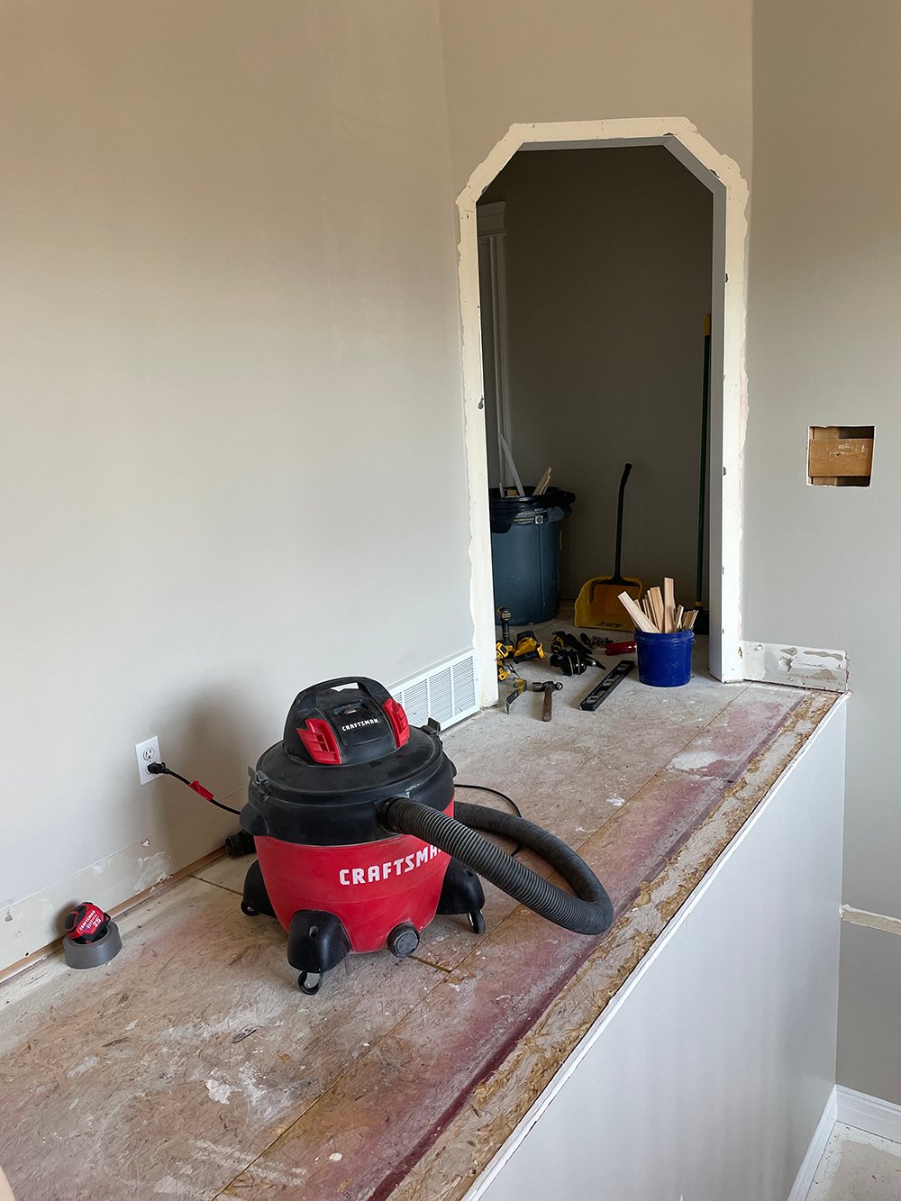 Entryway Renovation : Demo, Stair Parts, & Flooring - roomfortuesday.com