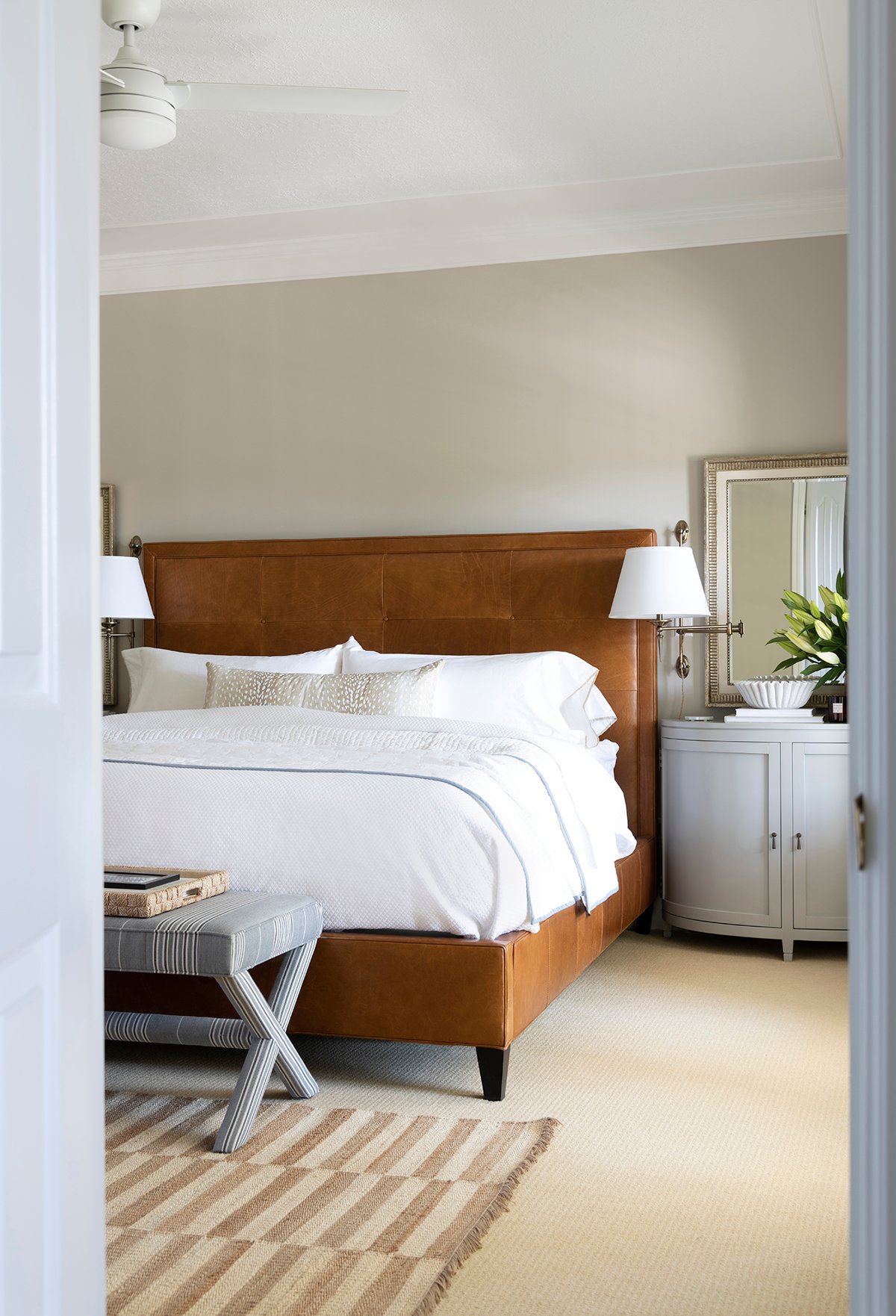 Timeless Tips for a Bedroom Refresh- Without Renovating - roomfortuesday.com
