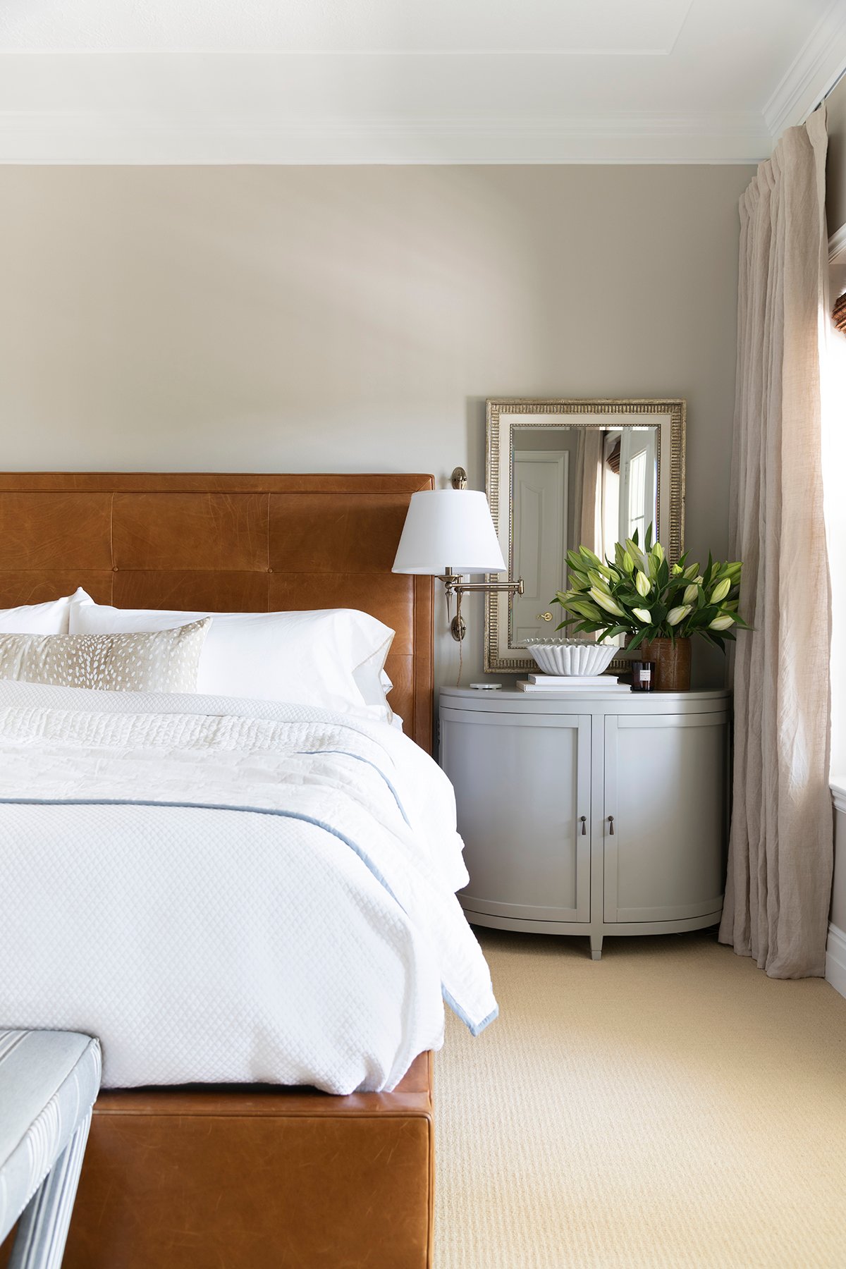 Timeless Tips for a Bedroom Refresh- Without Renovating - roomfortuesday.com