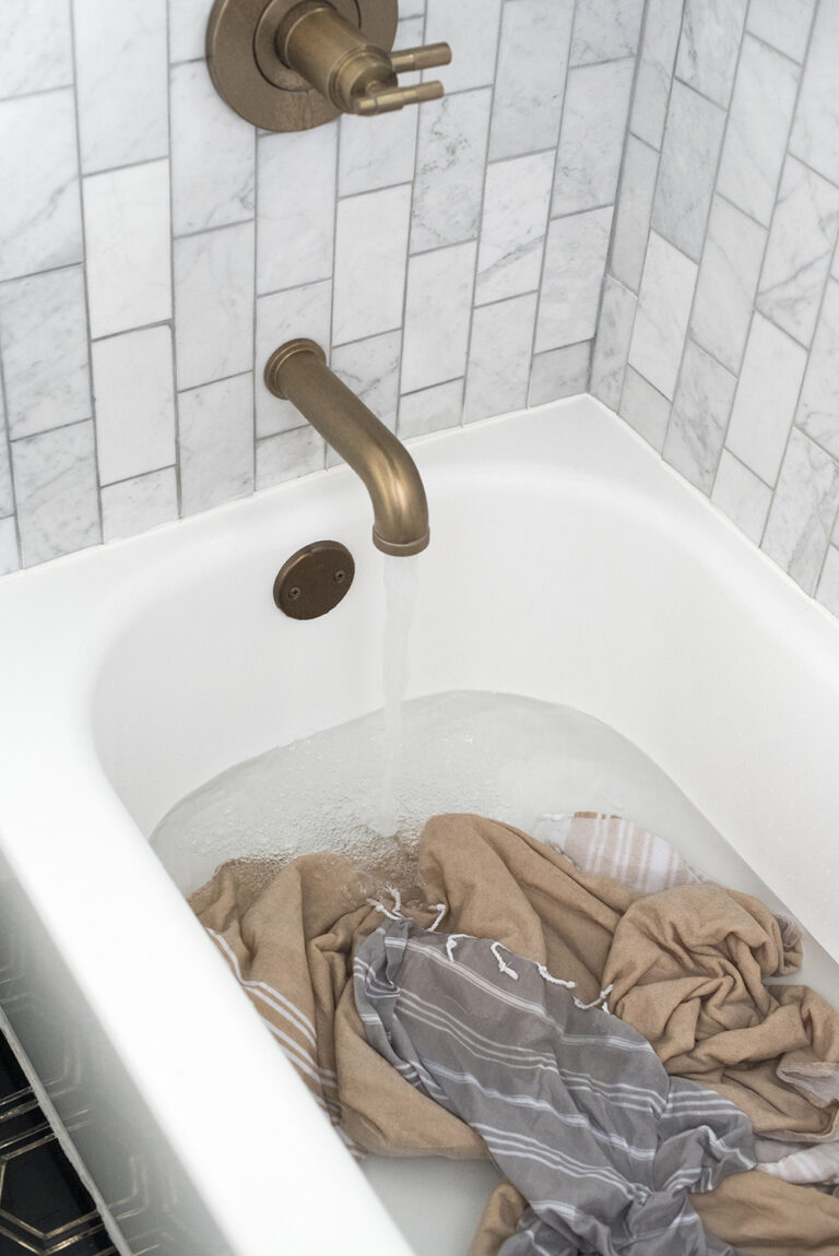 The Best Classic White Bath Towels for Any Budget