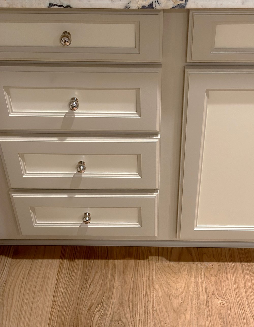 How to Replace & Upgrade Your Cabinet Doors - roomfortuesday.com