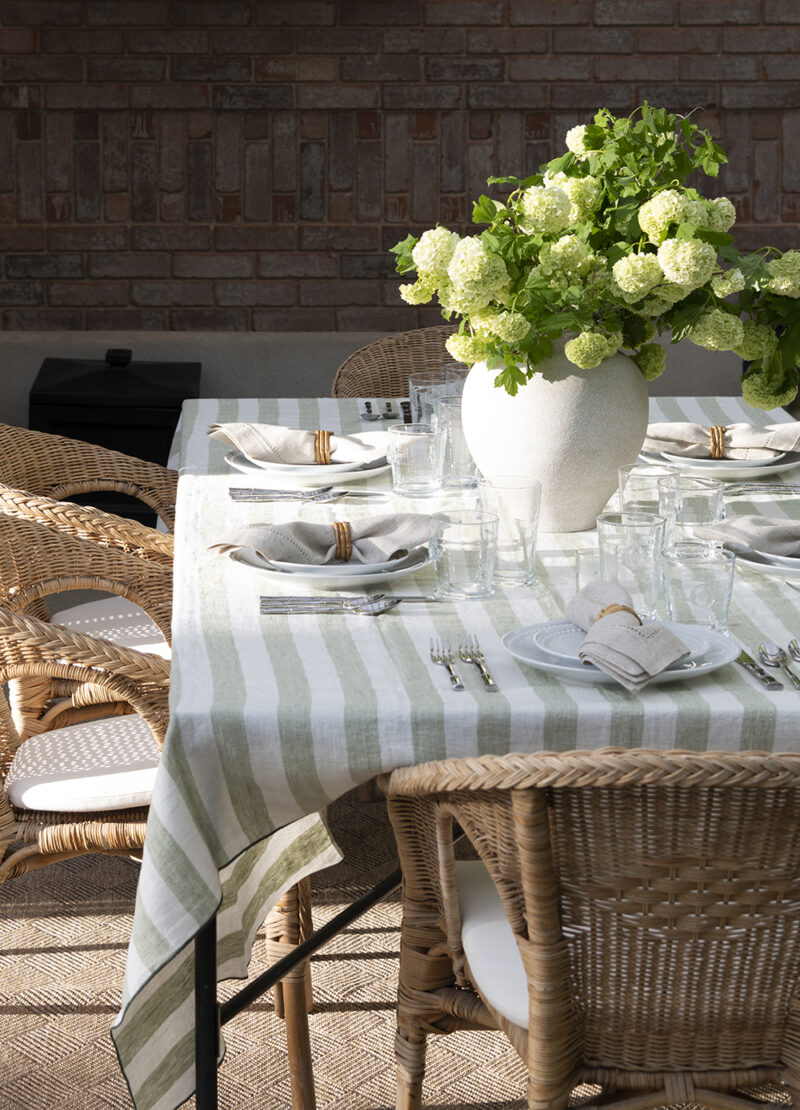 Al Fresco Summer Tablescape - Room for Tuesday Blog