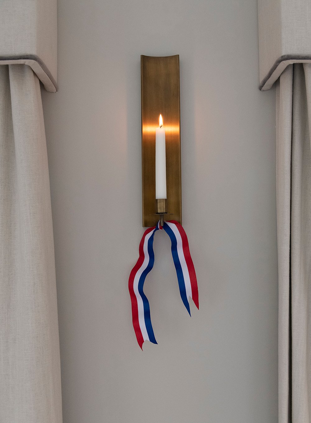 10 Classic Fourth of July Decorating Ideas - roomfortuesday.com