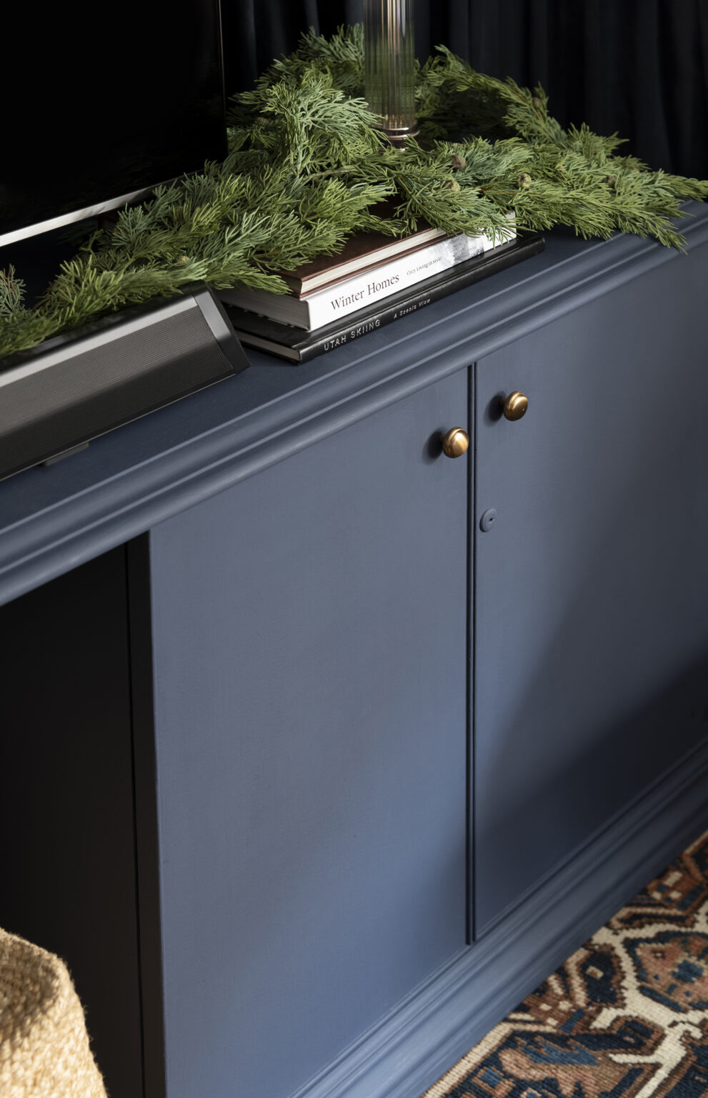Christmas Tour: Holiday Basement Bar & Media Room