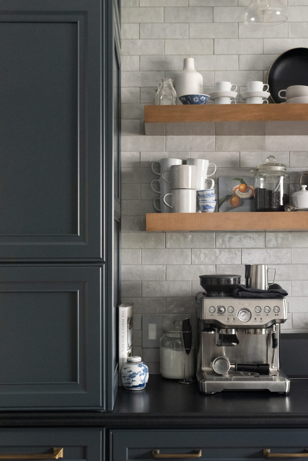 How to Style a Bookshelf: Easy Designer-Approved Tips for a Curated Look