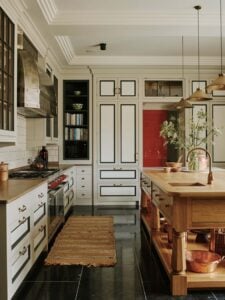 itchen-with-wood-island-and-stainless-range