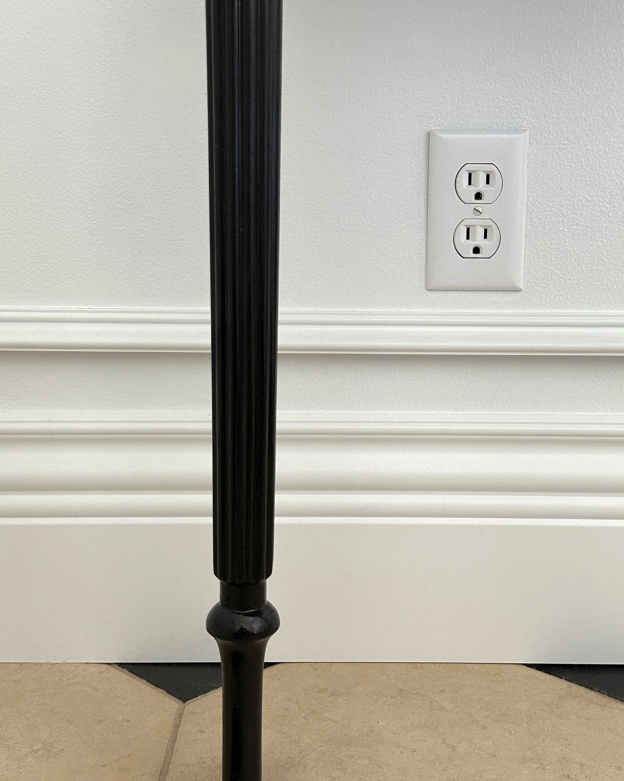 Best White and Paintable Outlet Covers and Switch Plates