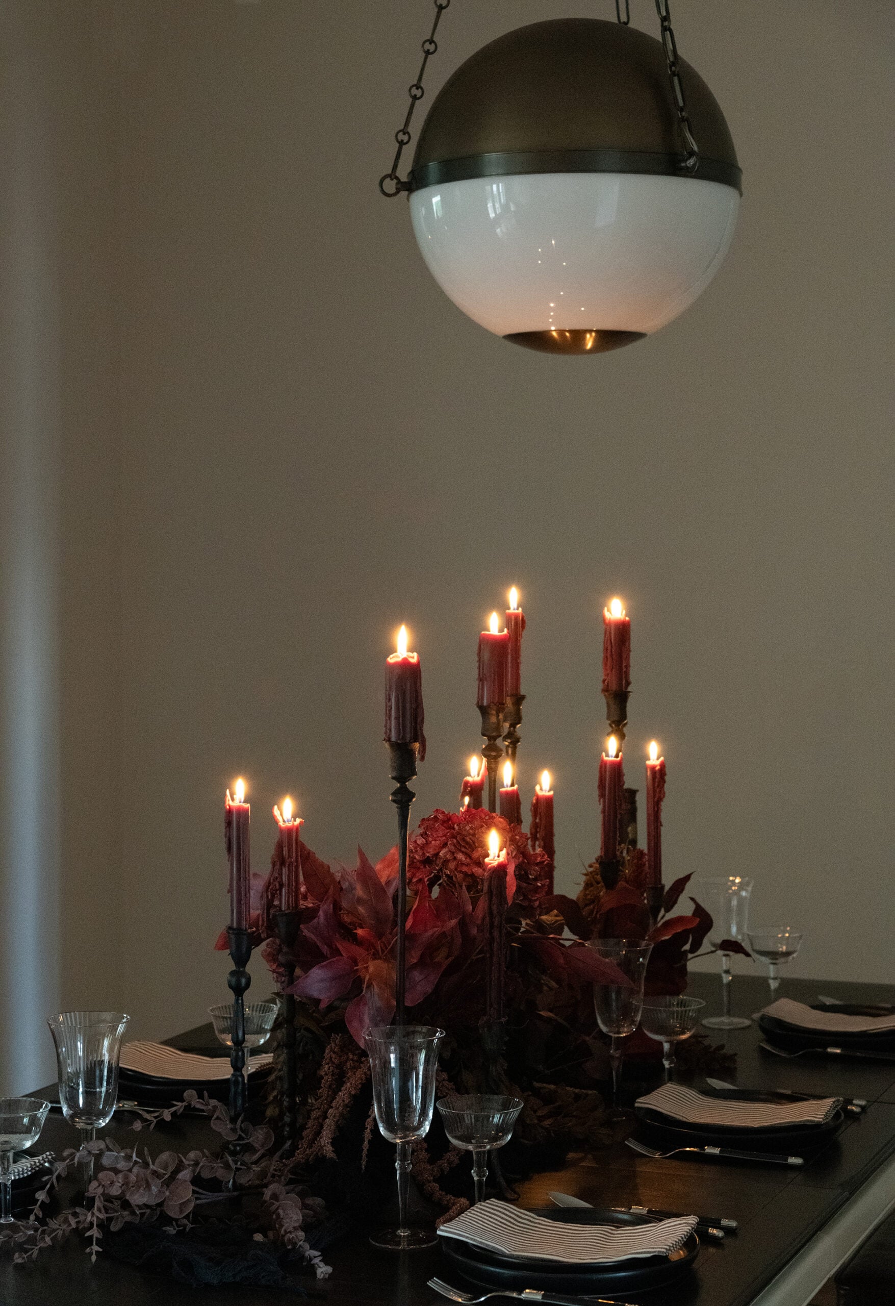 Elegant Halloween Tablescape and Dinner Party