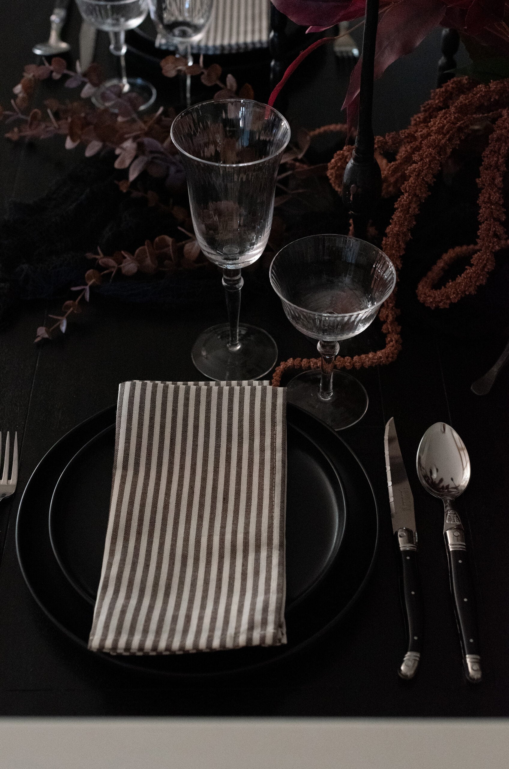 Elegant and Moody Halloween Table Inspiration
