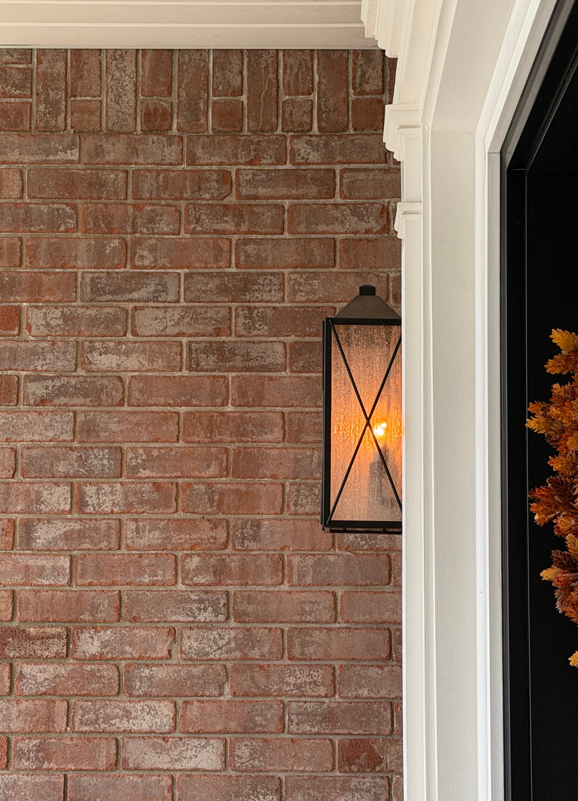 The Best Flickering Bulbs to Use in Porch Lights and Lanterns